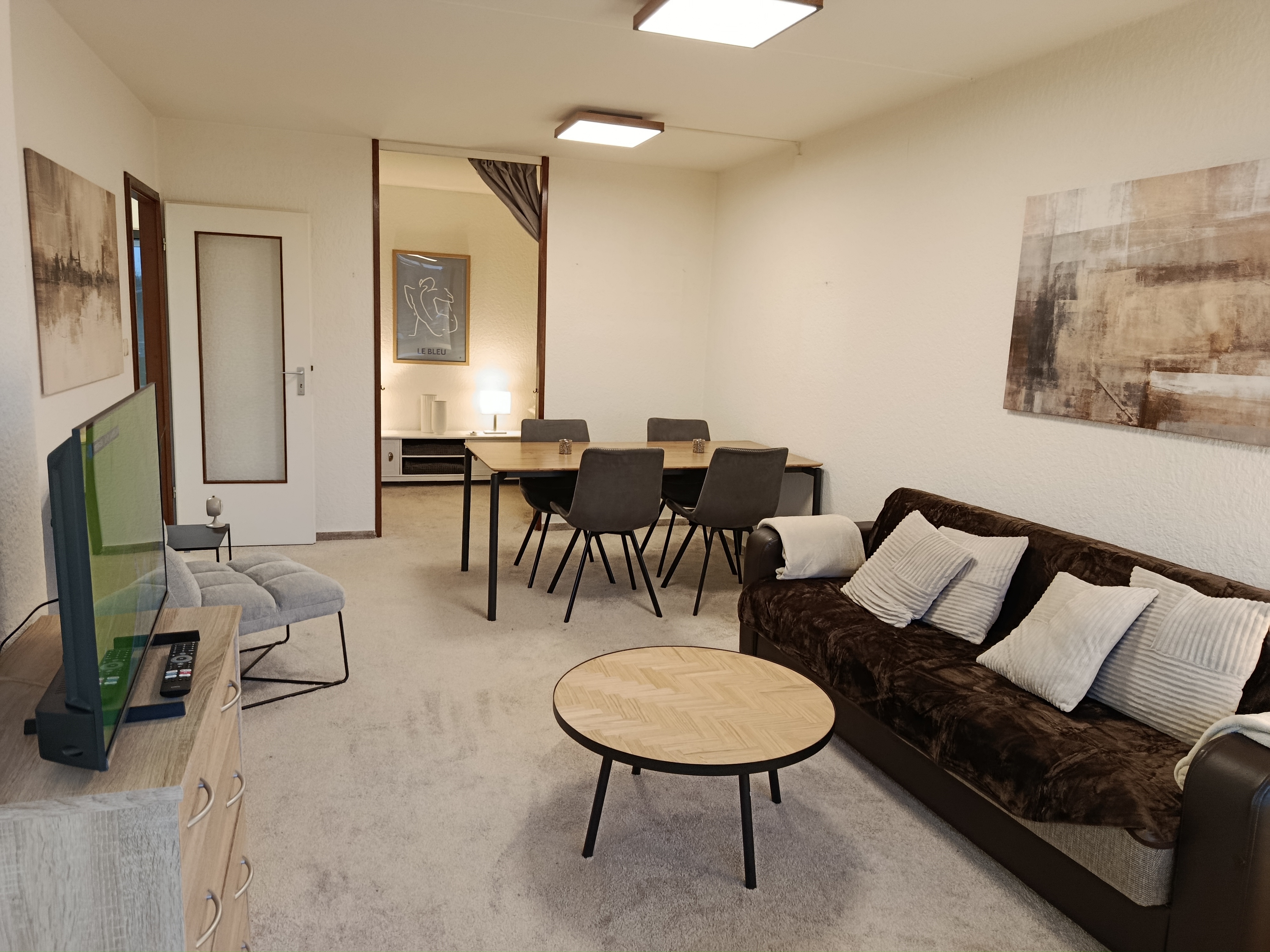 Essbereich mit Hängelampe – Ferienwohnung Altenau